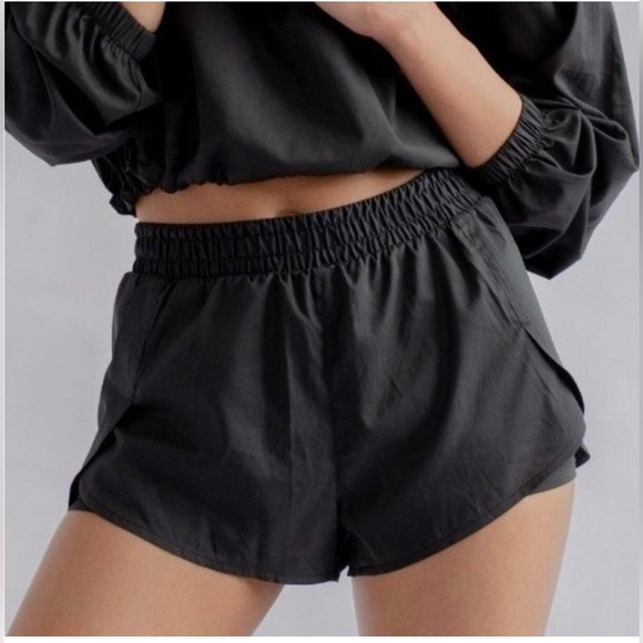 Girlfriend Collective Trail Shorts Lined Layered Black Hiking Outdoor Workout ,S - Picture 13 of 13